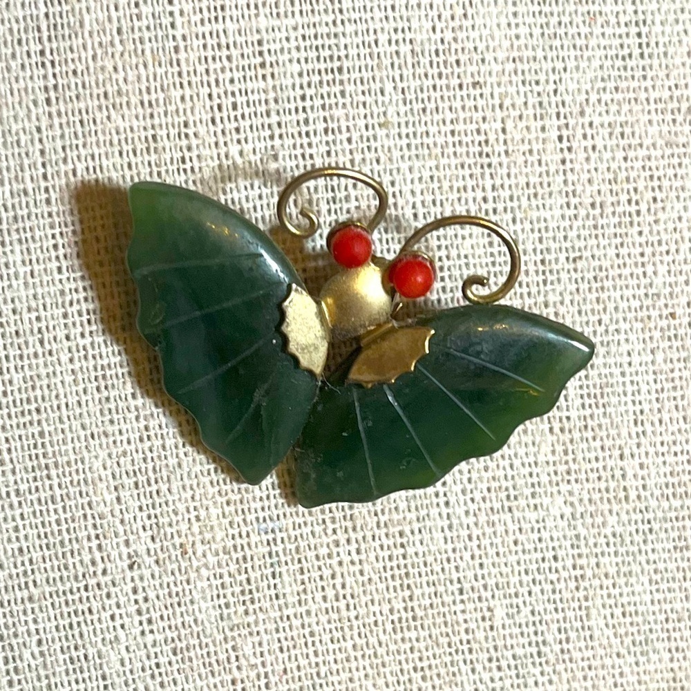 Vtg Jade and Coral Butterfly Pin/Pendant Jade Dynasty Collection brooch